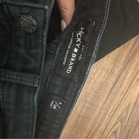 Black Jeans (2) - Picture 5 of 9